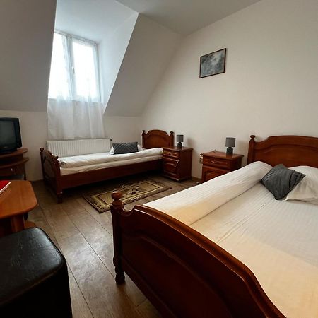 Motel Gela Inoc Εξωτερικό φωτογραφία