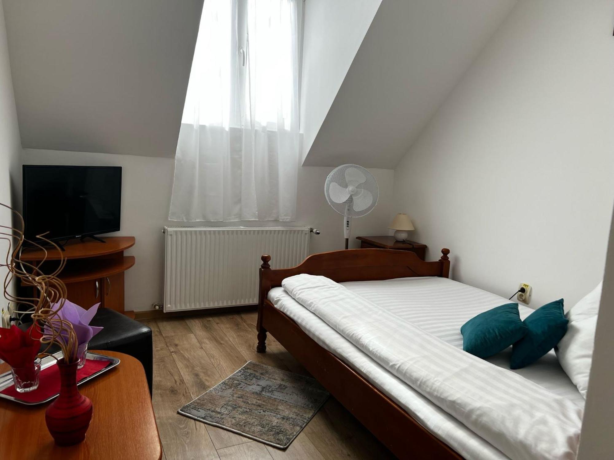 Motel Gela Inoc Εξωτερικό φωτογραφία